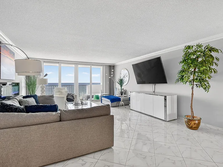 3000 S Ocean Blvd #1004 — Photo 15
