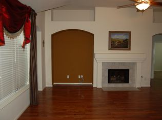 30 S Old Cedar Cir, Spring, TX 77382