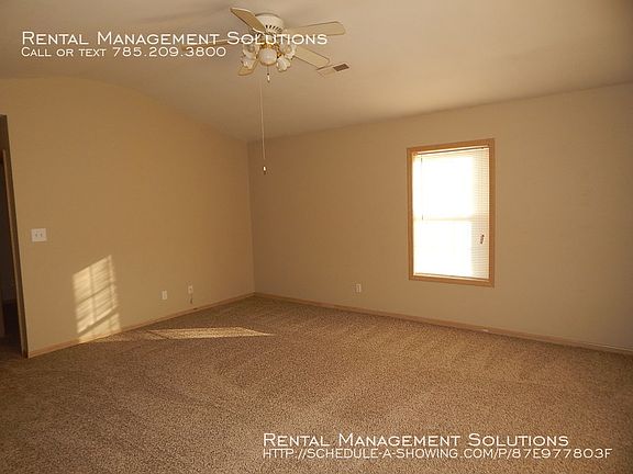 4th image of 2829 SE Colorado Ave