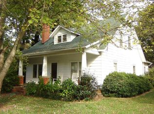 1647 Thompson Dr, Winston Salem, NC 27127