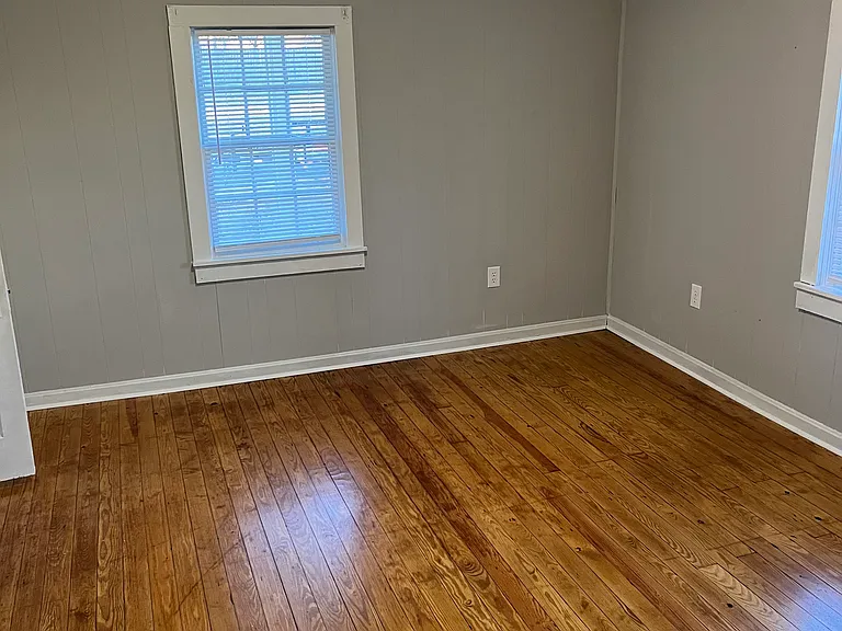 113 W Forrest Ave — Photo 5