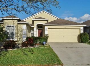 8327 Canterbury Lake Blvd, Tampa, FL 33619