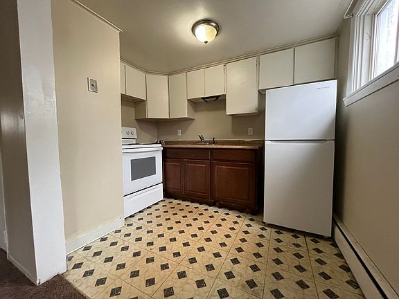 3rd image of 2670 Sheridan Dr APT 1