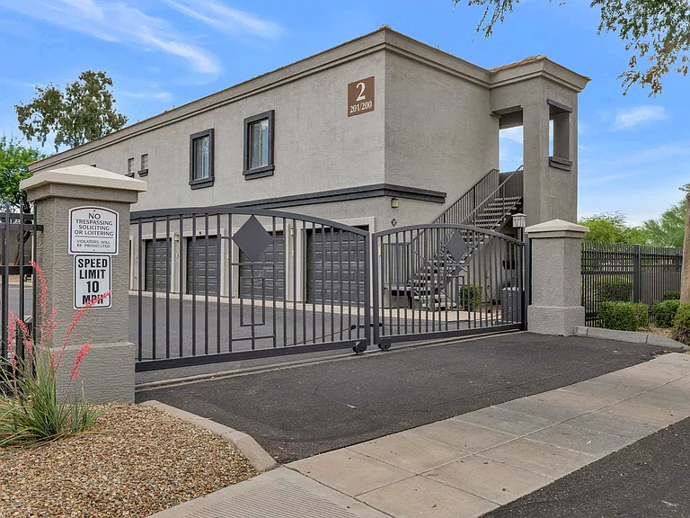Ventura Vista — Photo 29