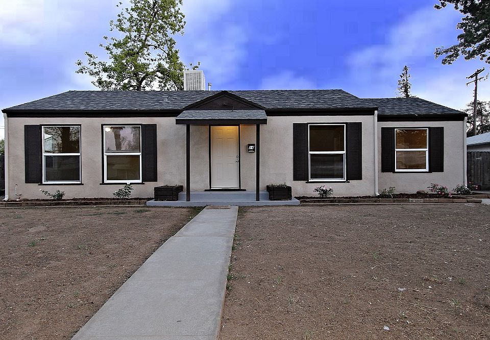 1st image of 24 E Bellaire Way