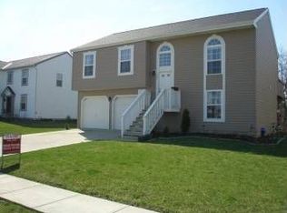 263 Monarch Dr, Pataskala, OH 43062