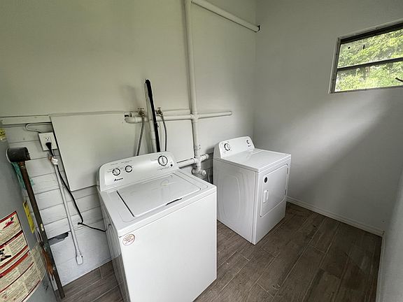 5th image of 611 E Plymouth Ave #2
