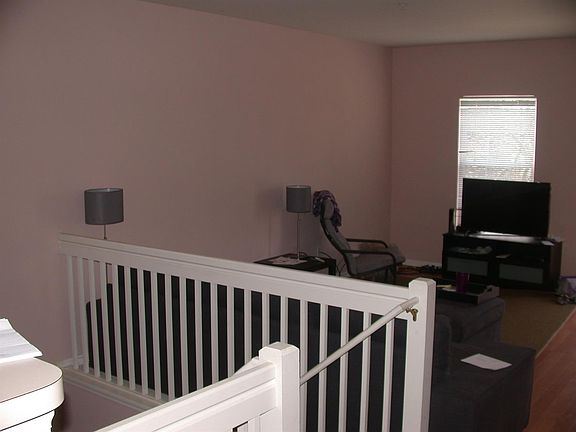 4th image of 1179 Freesia Ct