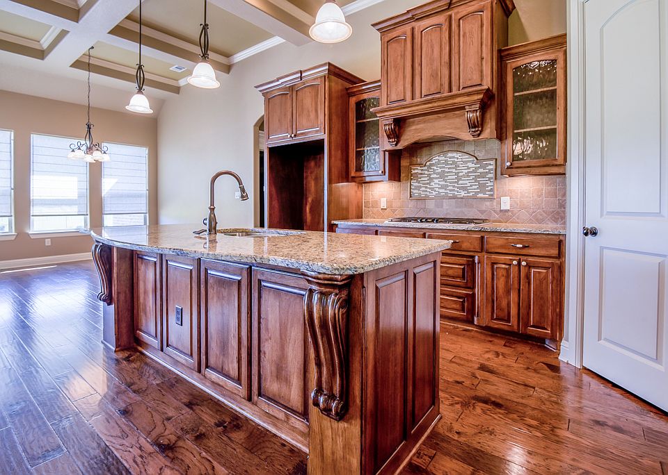 1st image of 421 River Bank Ln
