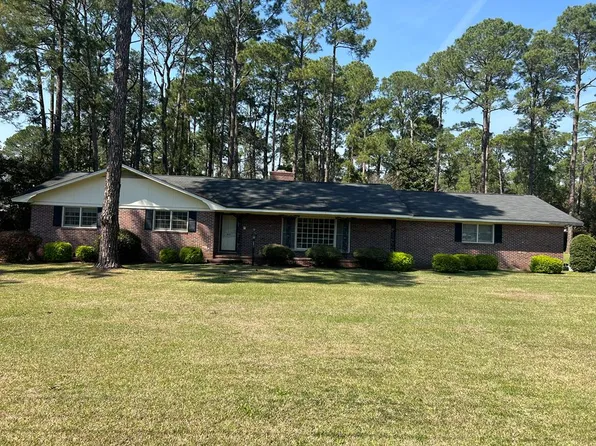 411 Haley Ave, Ashburn, GA 31714