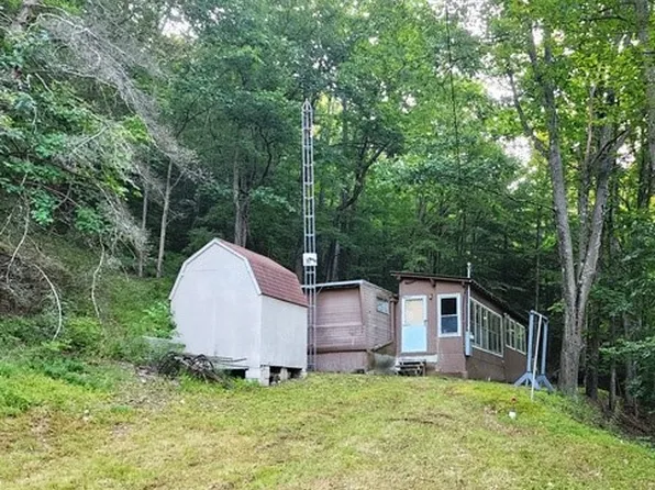 1364 Rich Valley Rd, Emporium, PA 15834