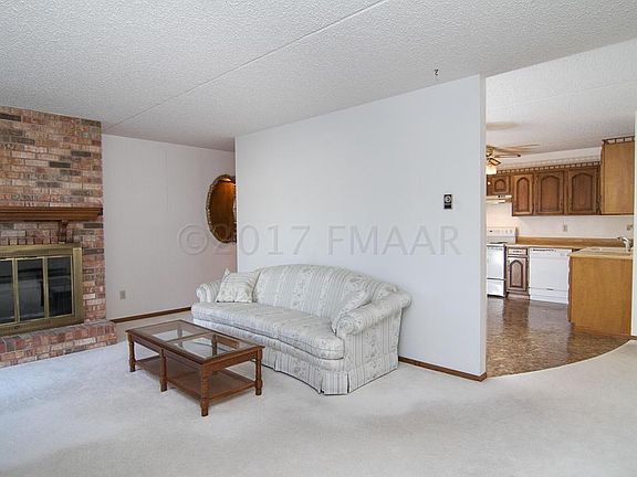 Living Room & Kitchen