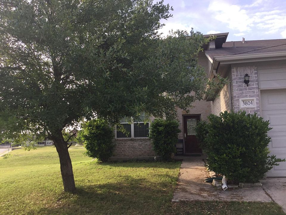 1st image of 3804 Columbia Dr