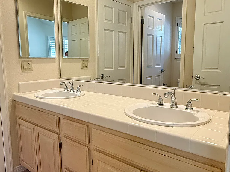 1922 Golden Sky Cir — Photo 21