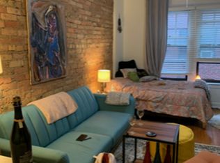 923 W George St APT 3I, Chicago, IL 60657