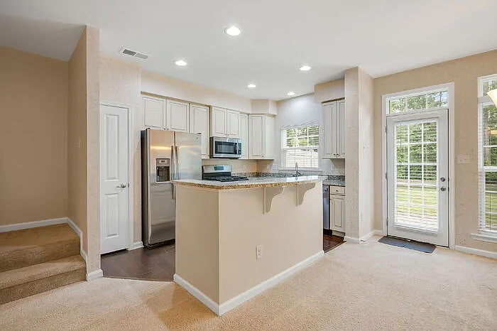 8954 Ringview Dr — Photo 12