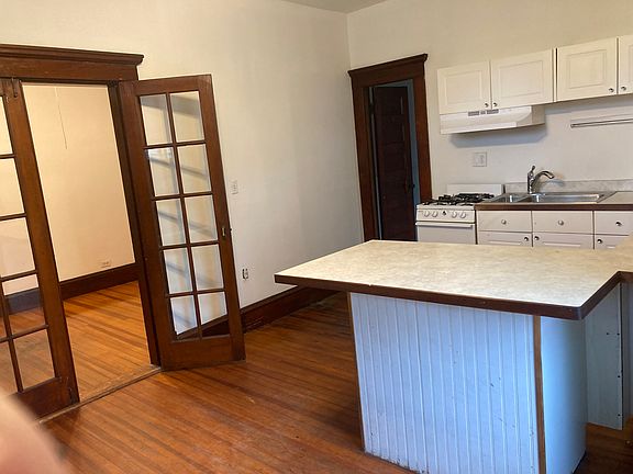 2nd image of 171 Avenue A #25