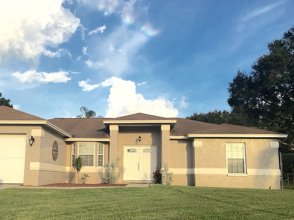 1st image of 7935 Apple Blossom Dr