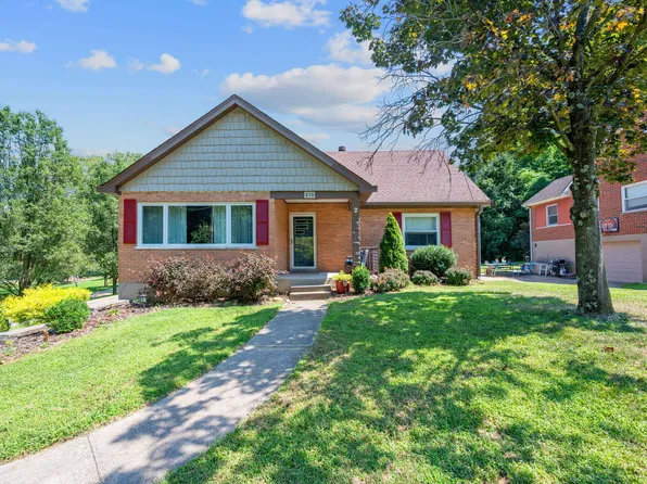 410 Morris Rd, Fort Wright, KY 41011