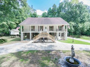 18697 Manchac Point Rd, Prairieville, LA 70769