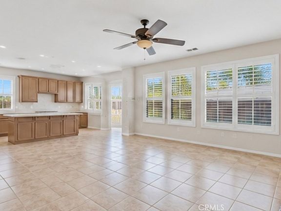 5th image of 28156 Little Lake Ct