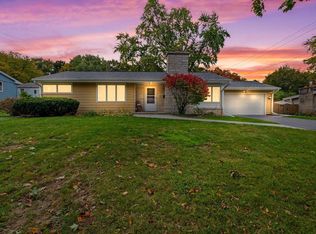 1011 East Wabash AVENUE, Waukesha, WI