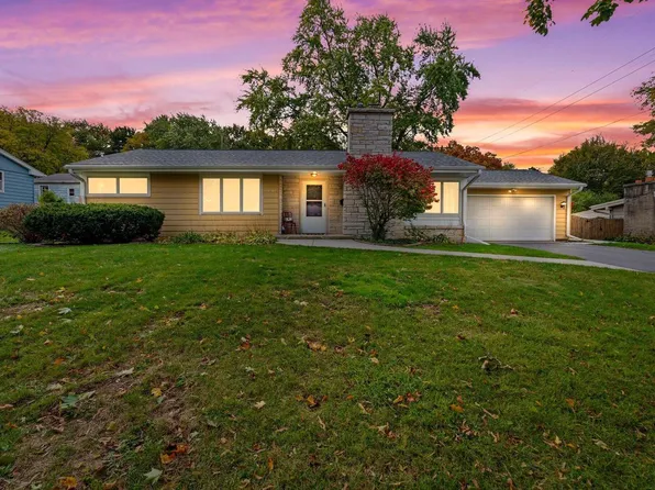 1011 East Wabash AVENUE, Waukesha, WI 53186