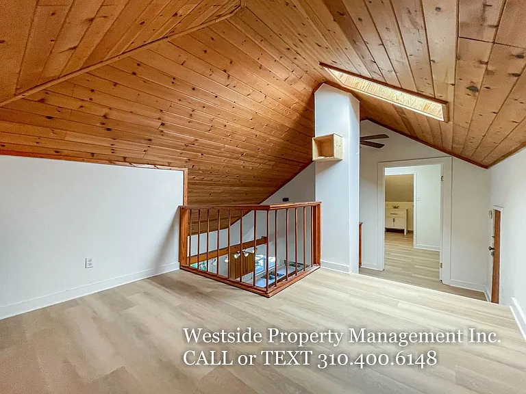 2713 3rd St E — Photo 24