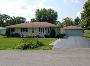 4321 Scenic Dr, Rockford, IL 61109