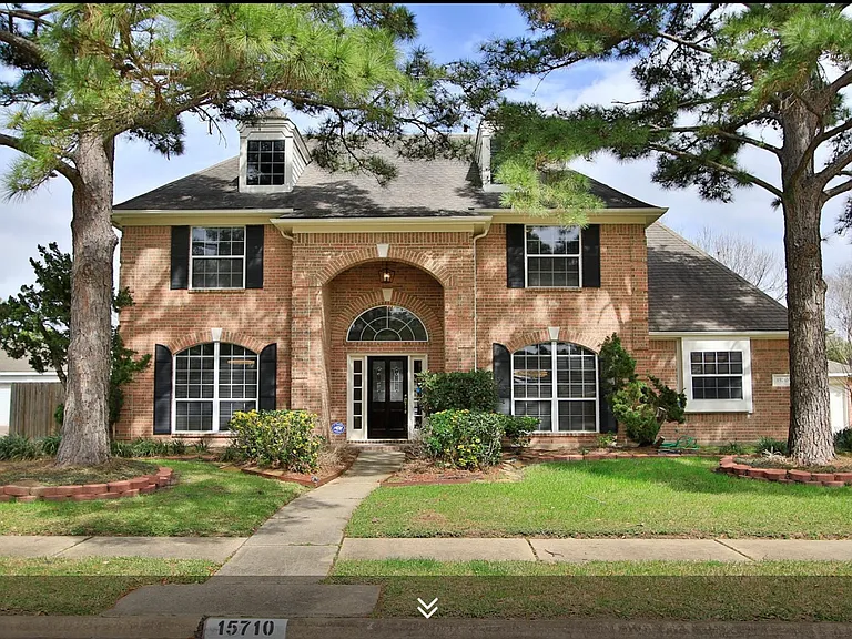 15710 Cascading Brook Way — Photo 2