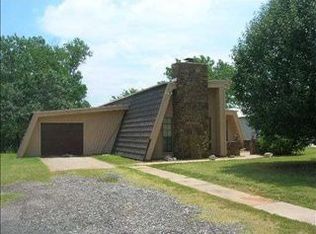 914 N Sara Rd, Tuttle, OK 73089