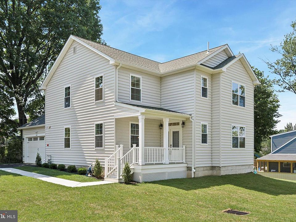 1st image of 3012 Lincoln Ave