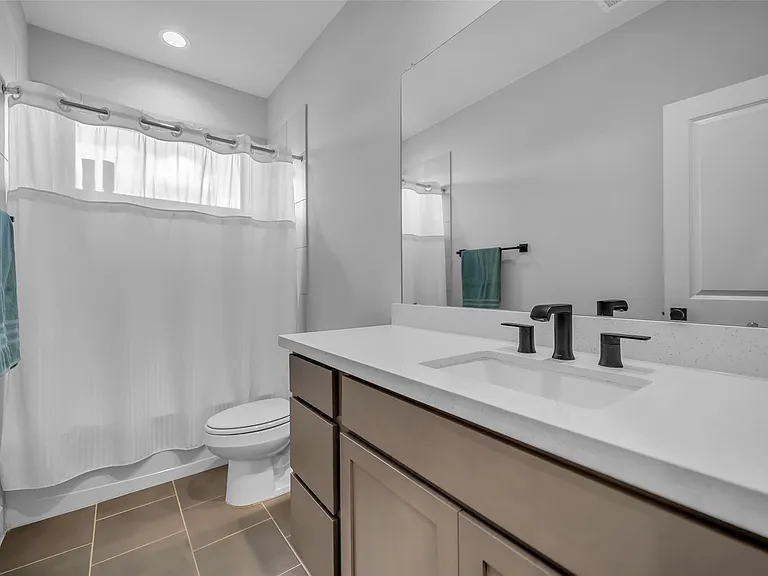2502 Ocean Key Dr — Photo 17