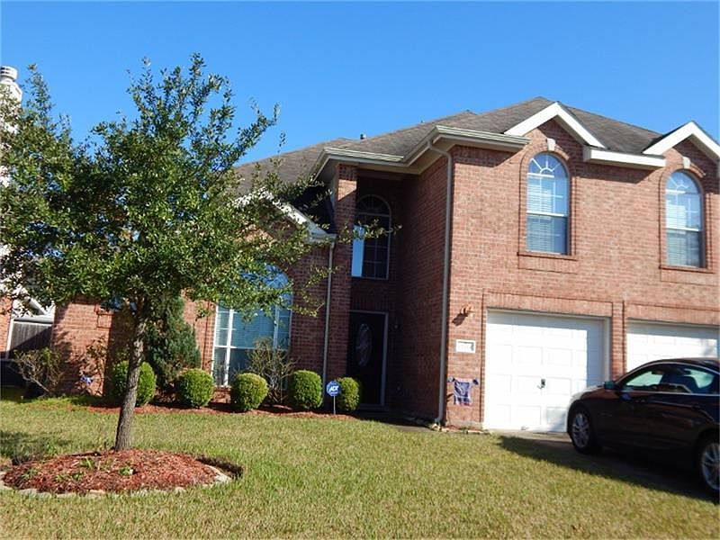 1st image of 11118 Heron Village Dr