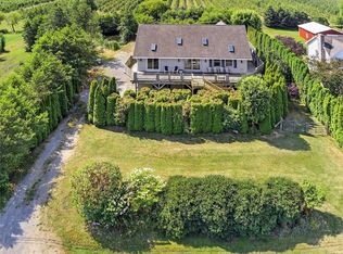 14462 Lakeshore Rd, Kent, NY 14477