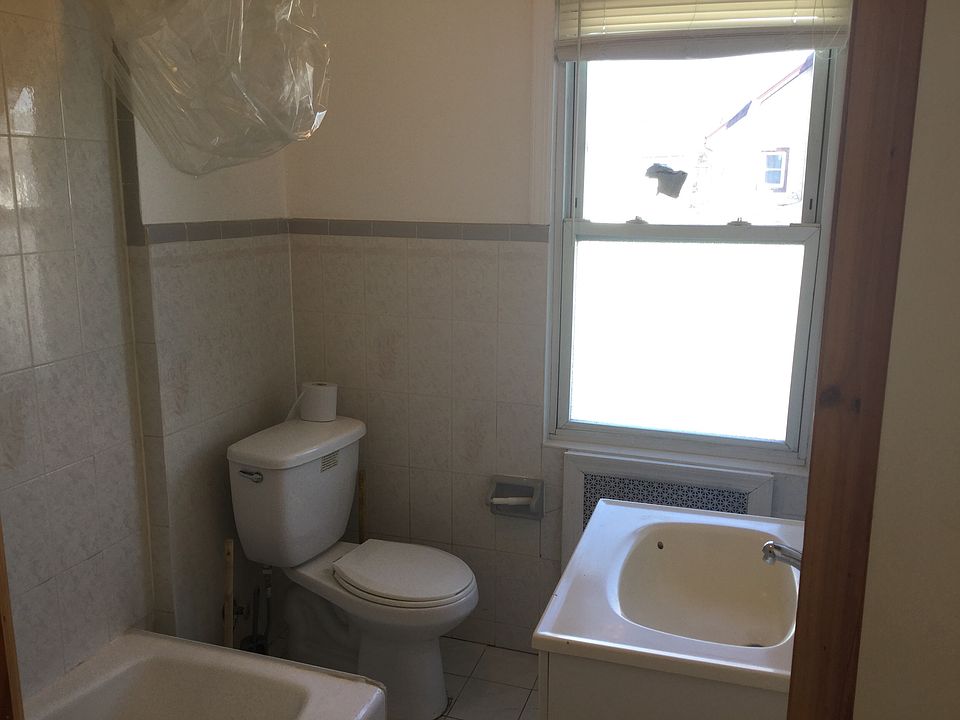 2nd image of 21831 92nd Ave #2