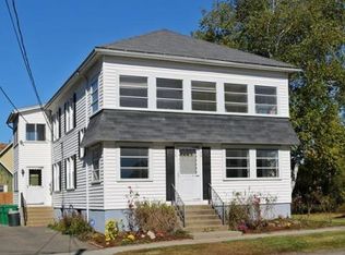 16 Yale St, Chicopee, MA 01020
