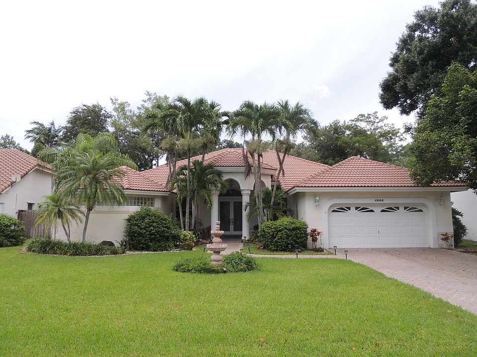 1st image of 4866 NW 67th Ave