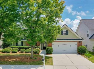 17 Kirkshire Ln, Simpsonville, SC 29680