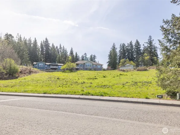 8 Delguzzi Drive, Port Angeles, WA 98362