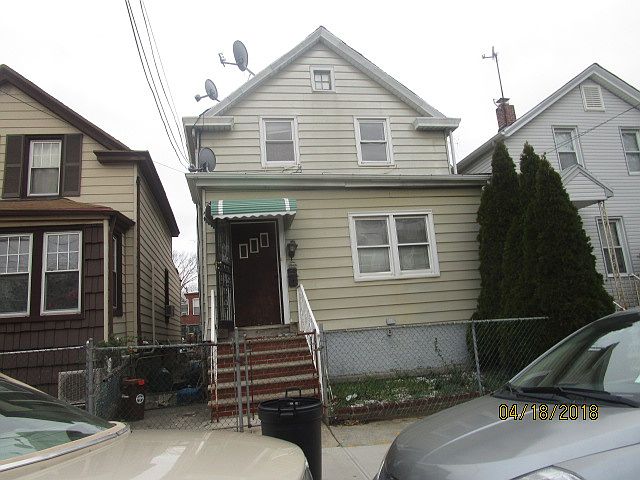 2nd image of 2022 126th St