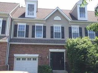 3517 Reserve Dr, Philadelphia, PA 19145