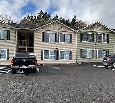 3rd image of 5313 NE 66th Ave #H63