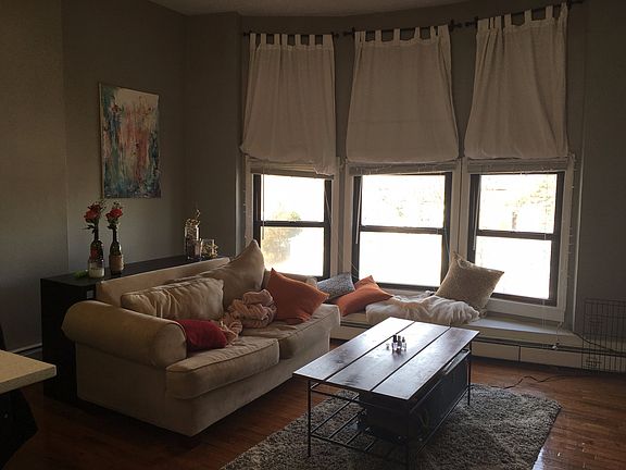 4th image of 2-6 Lyon St Unit 4