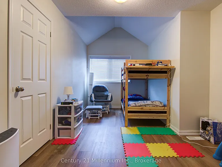 10 Providence Way — Photo 14