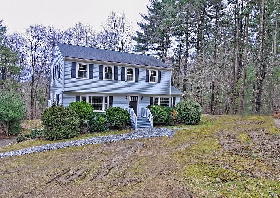 1st image of 3 Ironwood Ln