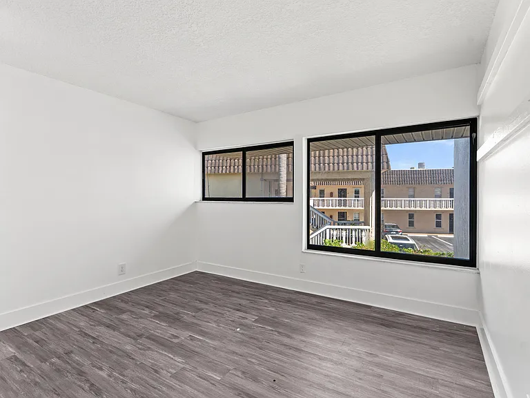 412 Southwind Dr #B2 — Photo 29