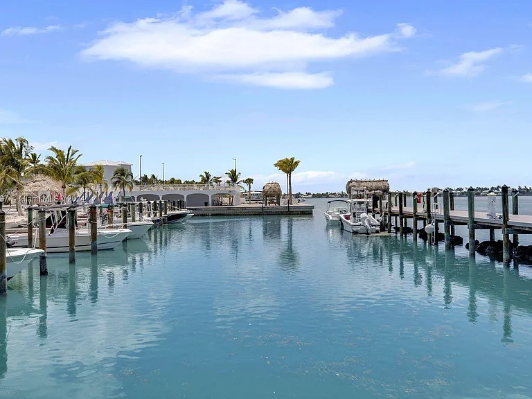 10877 Overseas Hwy #38 — Photo 46