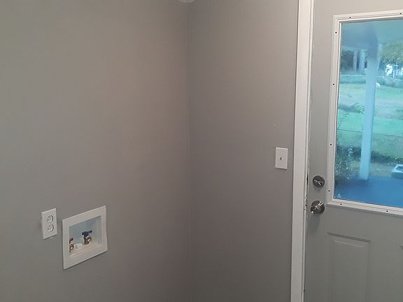 5th image of 4103 Tara Dr