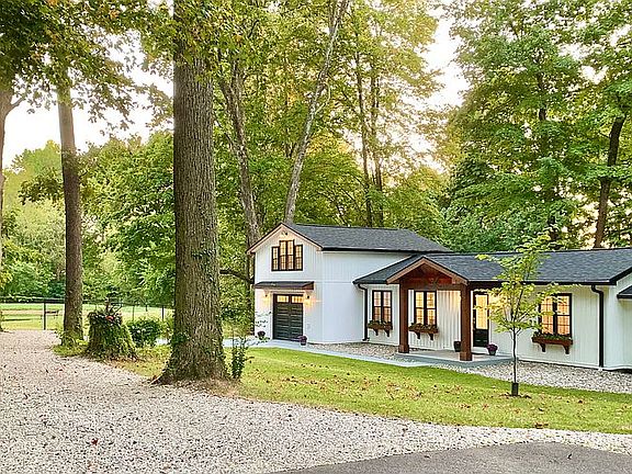 Milton Ave. approach - North